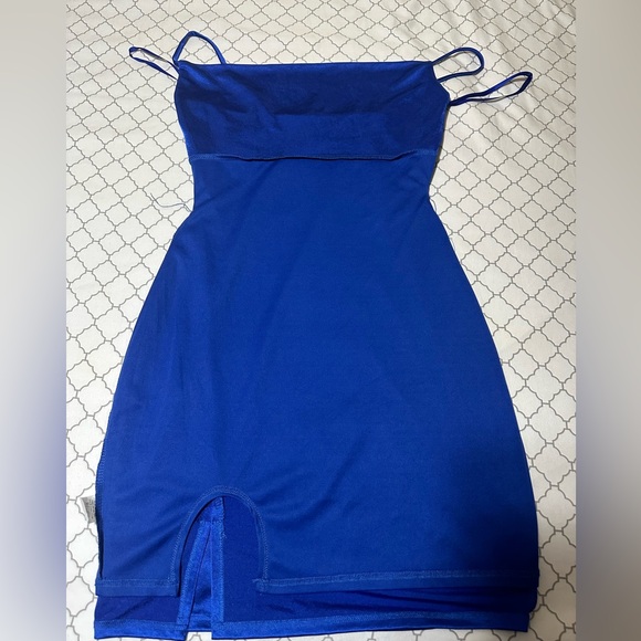 Windsor, Beautiful electric blue dress like new, size 4 - Picture 5 of 5